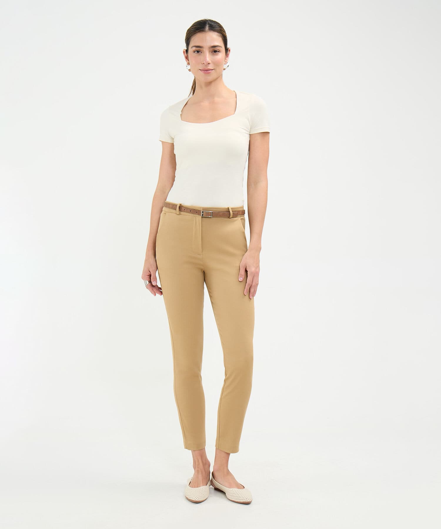 Pantalón Julieta Minimalista café para mujer, vista 2