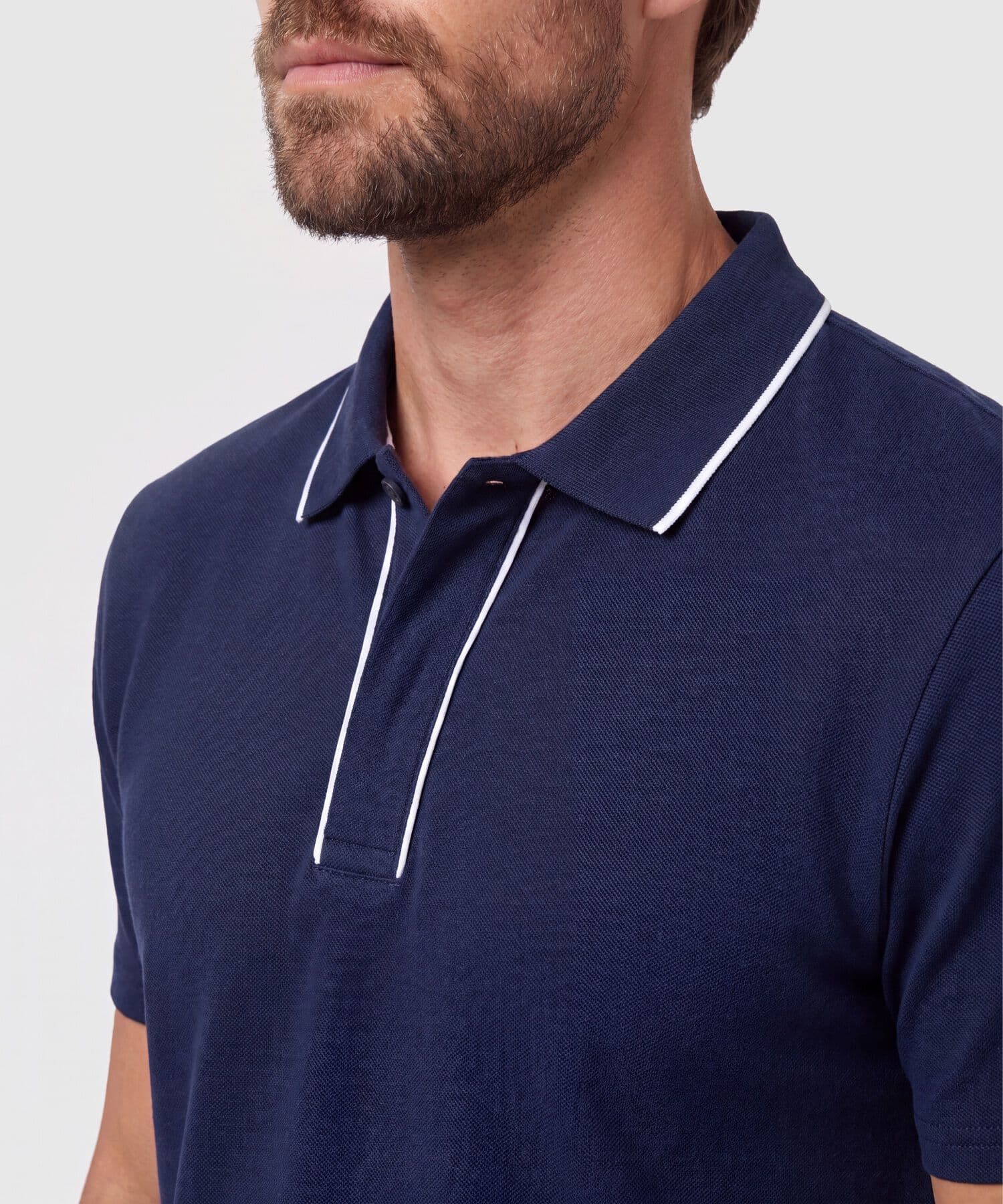 Polo Serena Esencial azul marino para hombre, vista 3