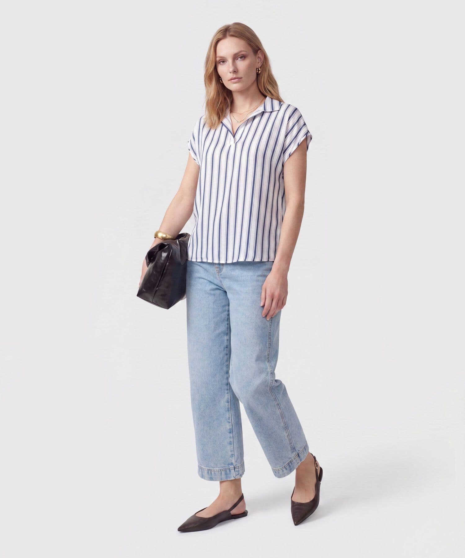 Blusa Encanto Clásico azul marino para mujer, vista 2