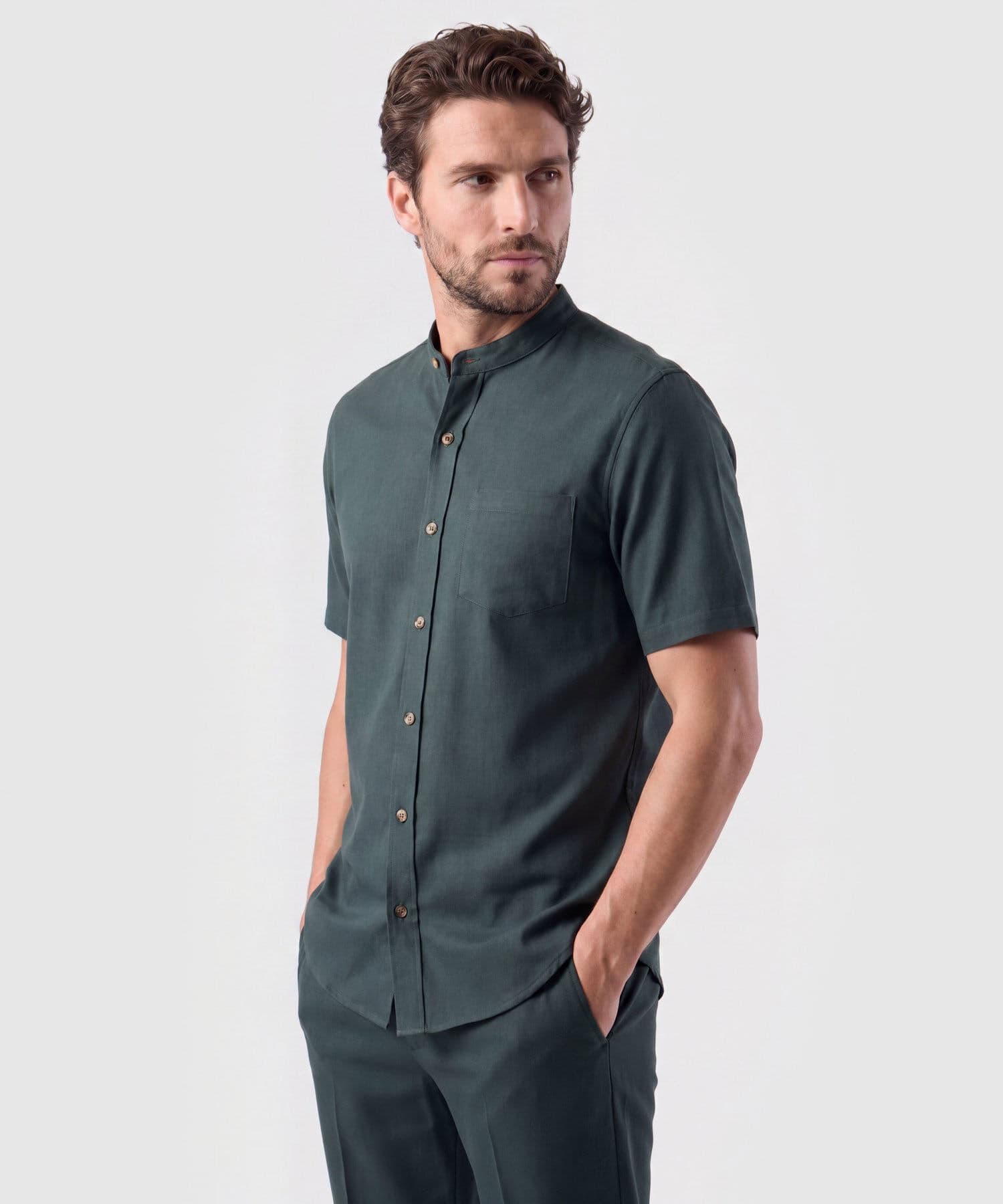 Camisa Horizonte de Noche verde oliva para hombre, vista principal