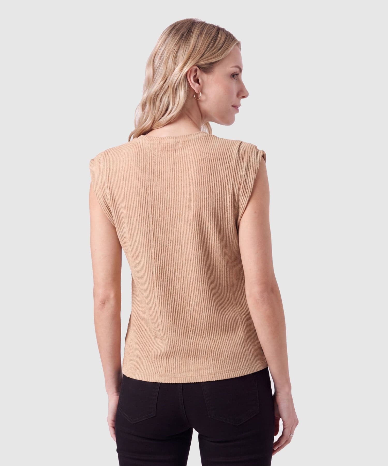Camiseta Oliva Edición Índigo café para mujer, vista 4