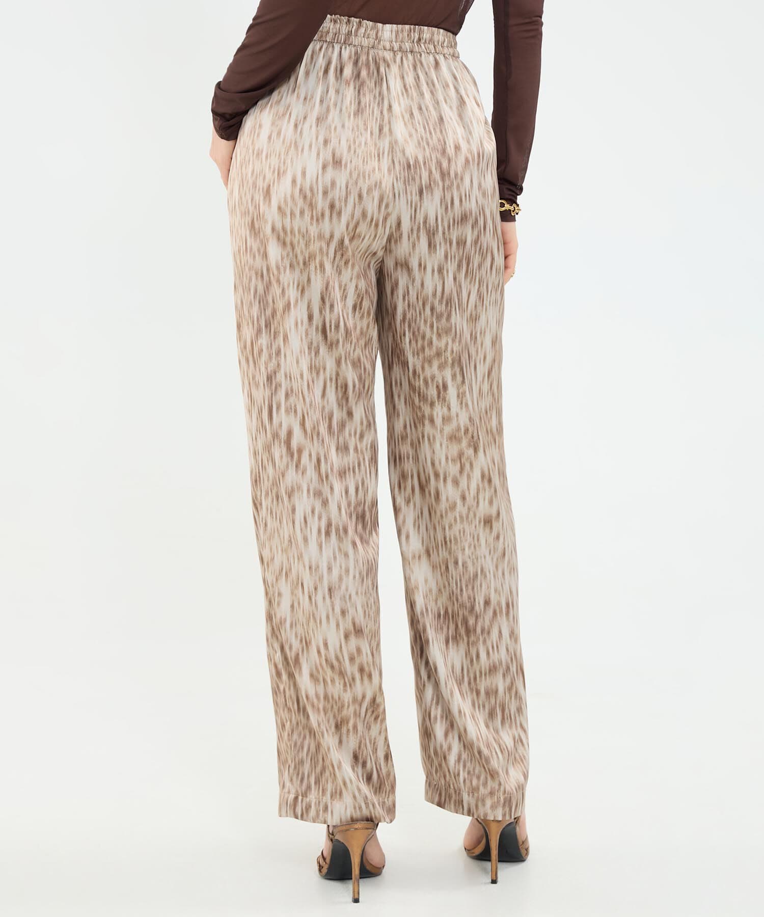 Pantalón Oliva de Noche arena para mujer, vista 3