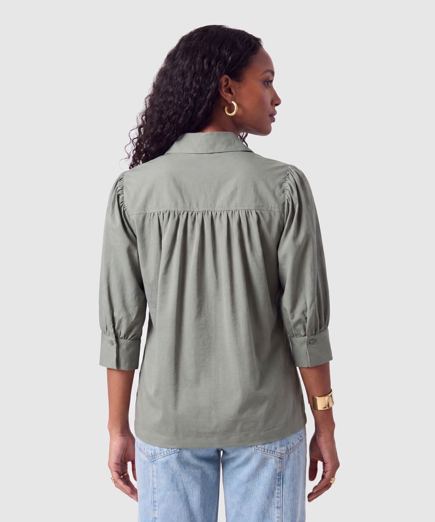 Camisa Julieta de Día verde oliva para mujer, vista 4