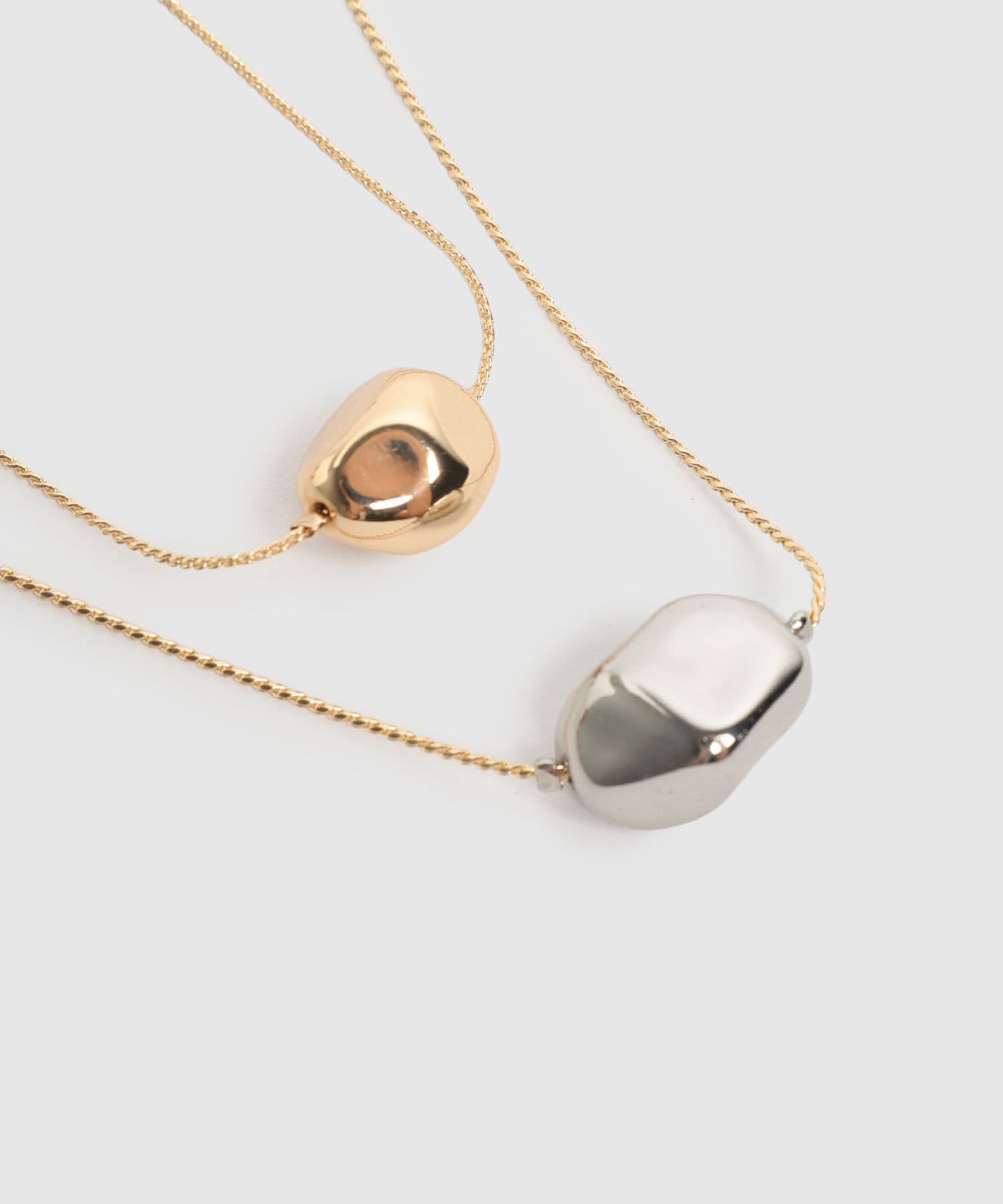 Collar Oliva Urbano dorado para mujer, vista 3