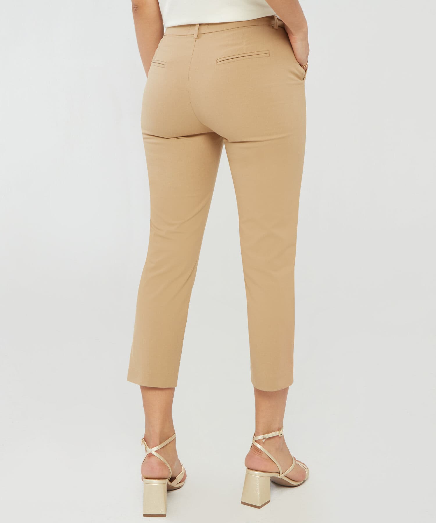 Pantalón Azahar Esencial café para mujer, vista 4
