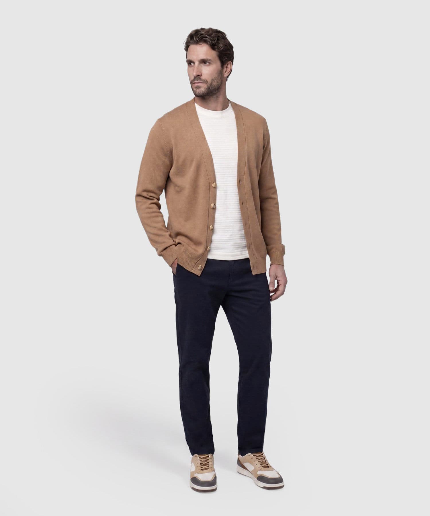 Buzo Valentina Texturizado café para hombre, vista 4