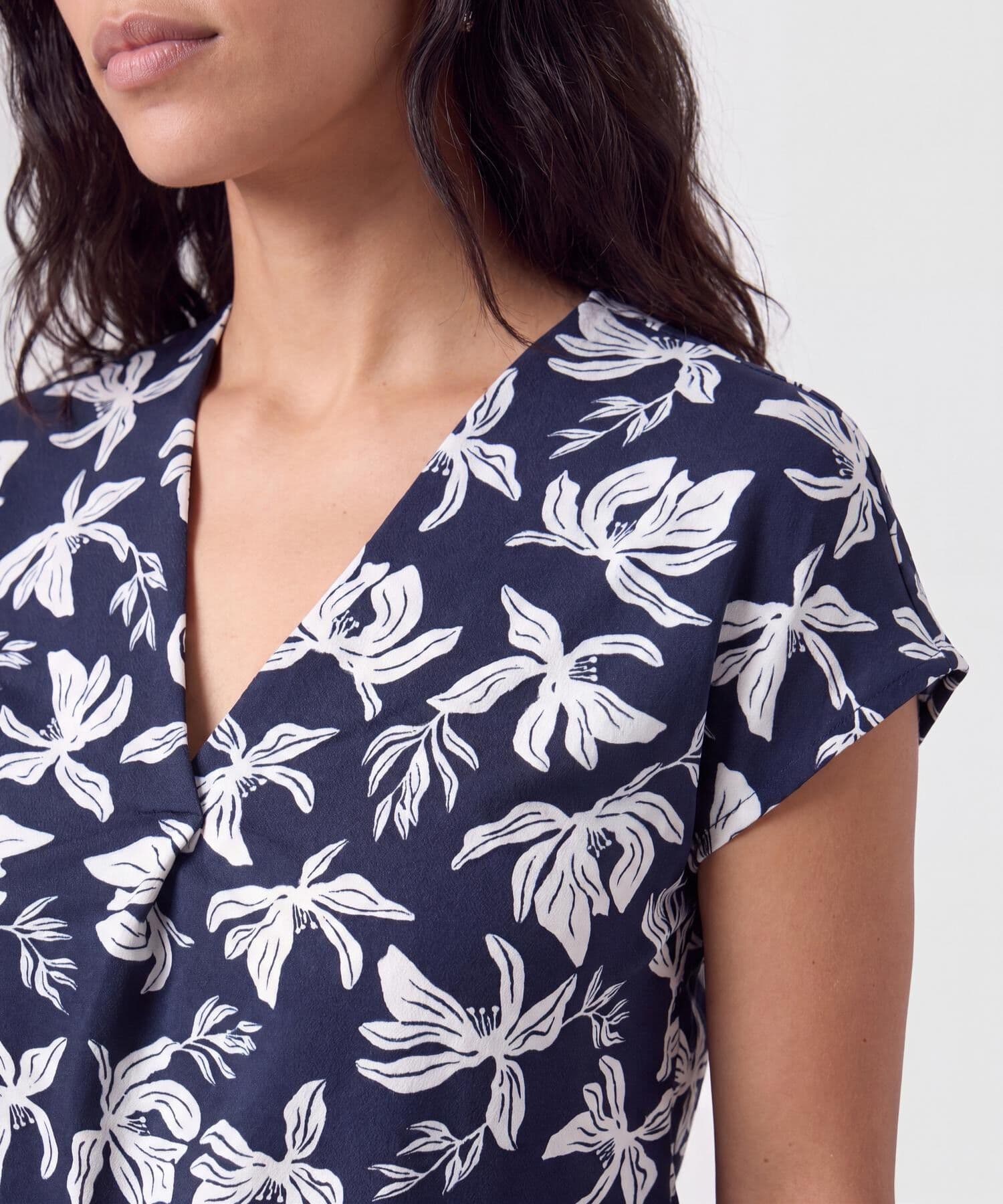 Camiseta Selva Sastre azul marino para mujer, vista 3