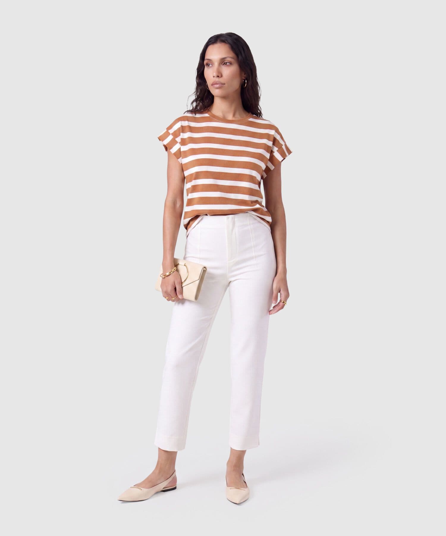 Camiseta Sabana Fluido café para mujer, vista 2