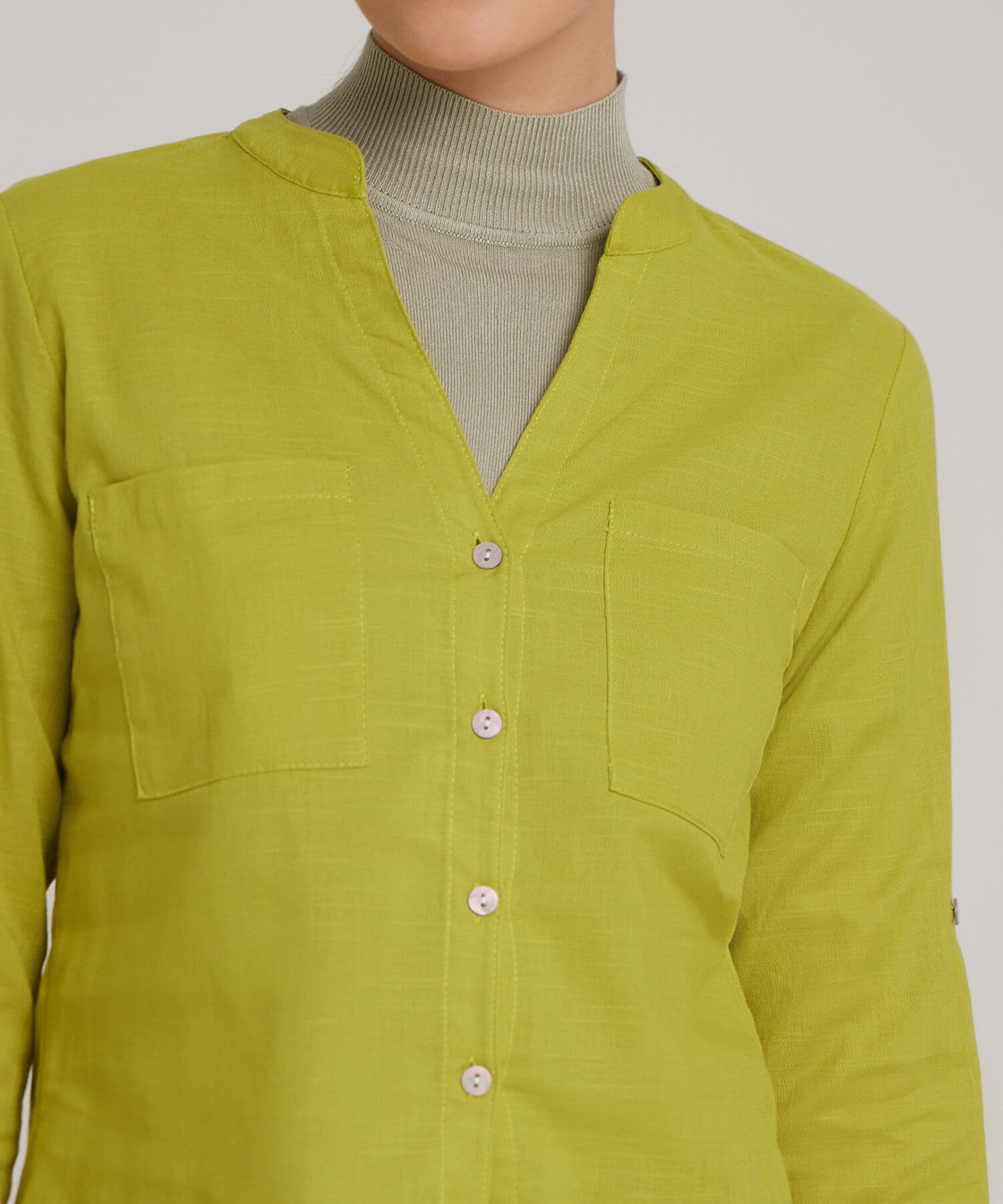 Blusa Elisa Edición Lino verde oliva para mujer, vista 2
