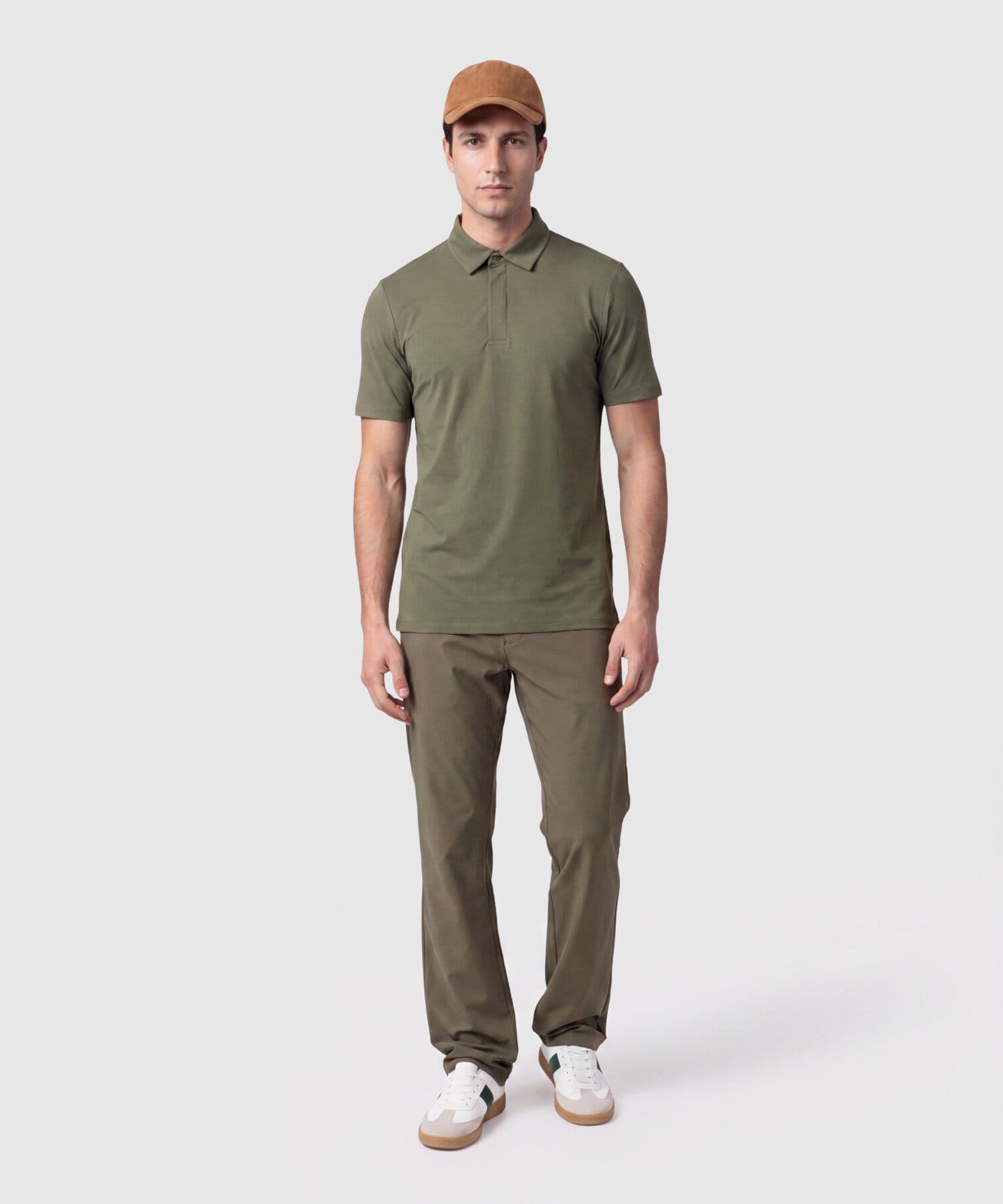 Polo Brisa de Día verde oliva para hombre, vista 2