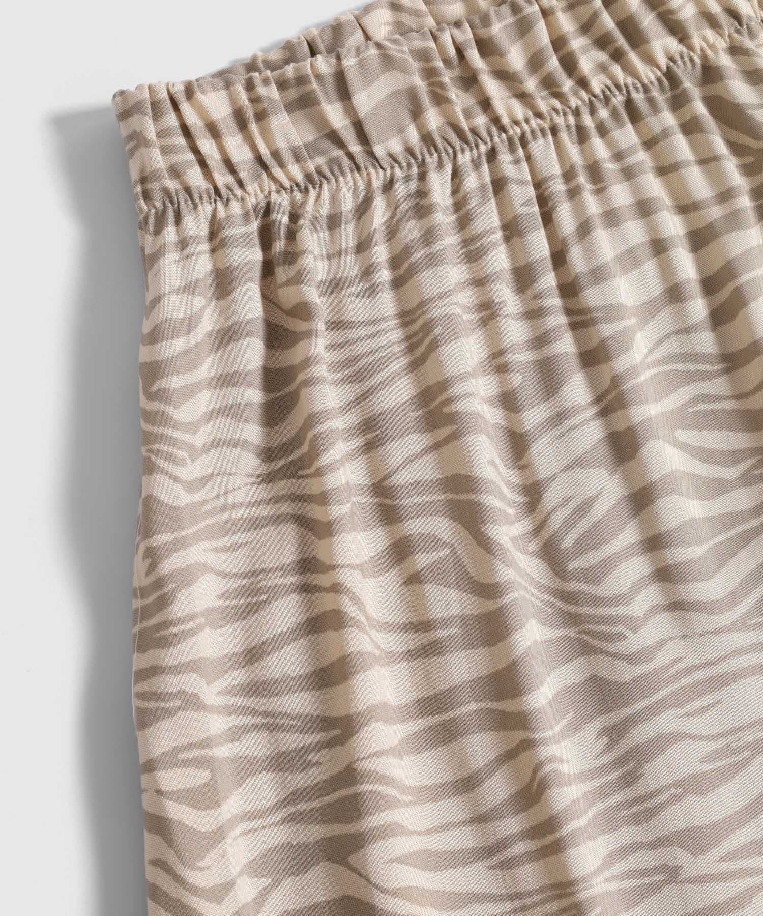 Pantalón Carmín Contemporáneo café para mujer, vista 5