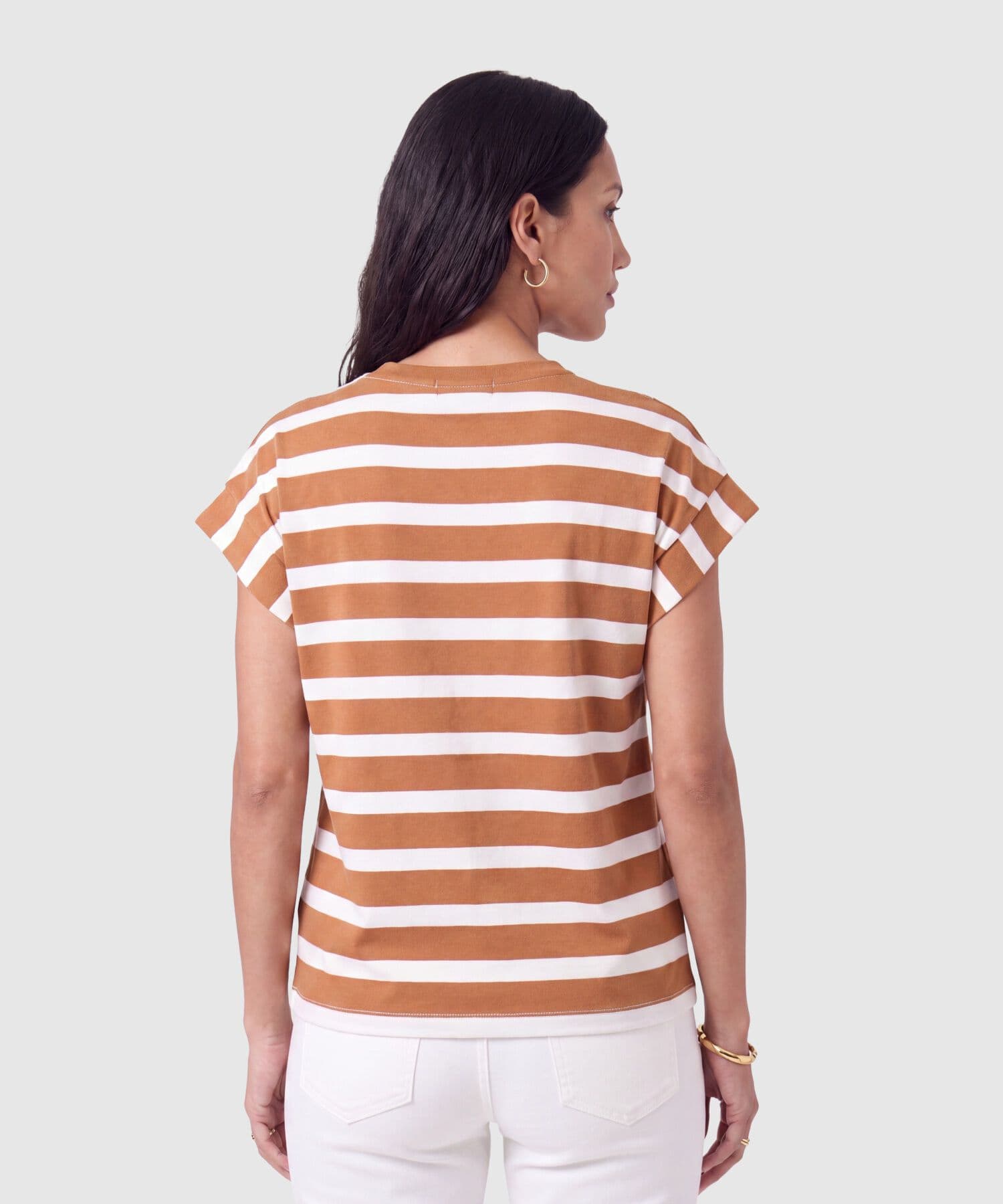 Camiseta Sabana Fluido café para mujer, vista 4