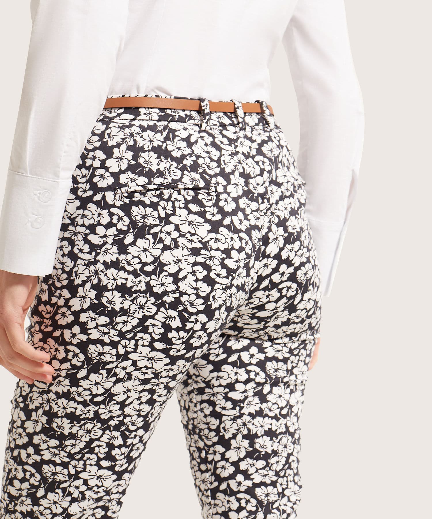 Pantalón Oliva de Viaje negro para mujer, vista 4