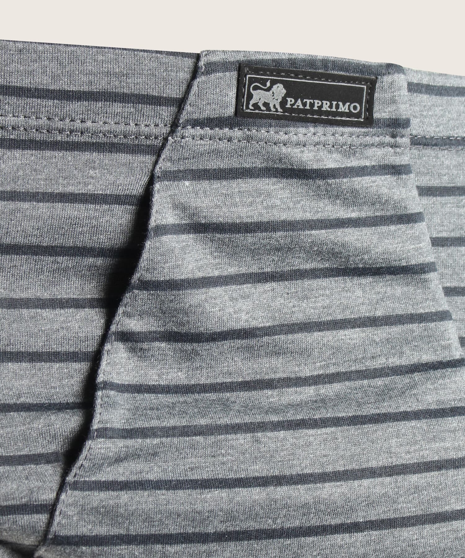 Camiseta Dorada Relajado gris humo para hombre, vista 2