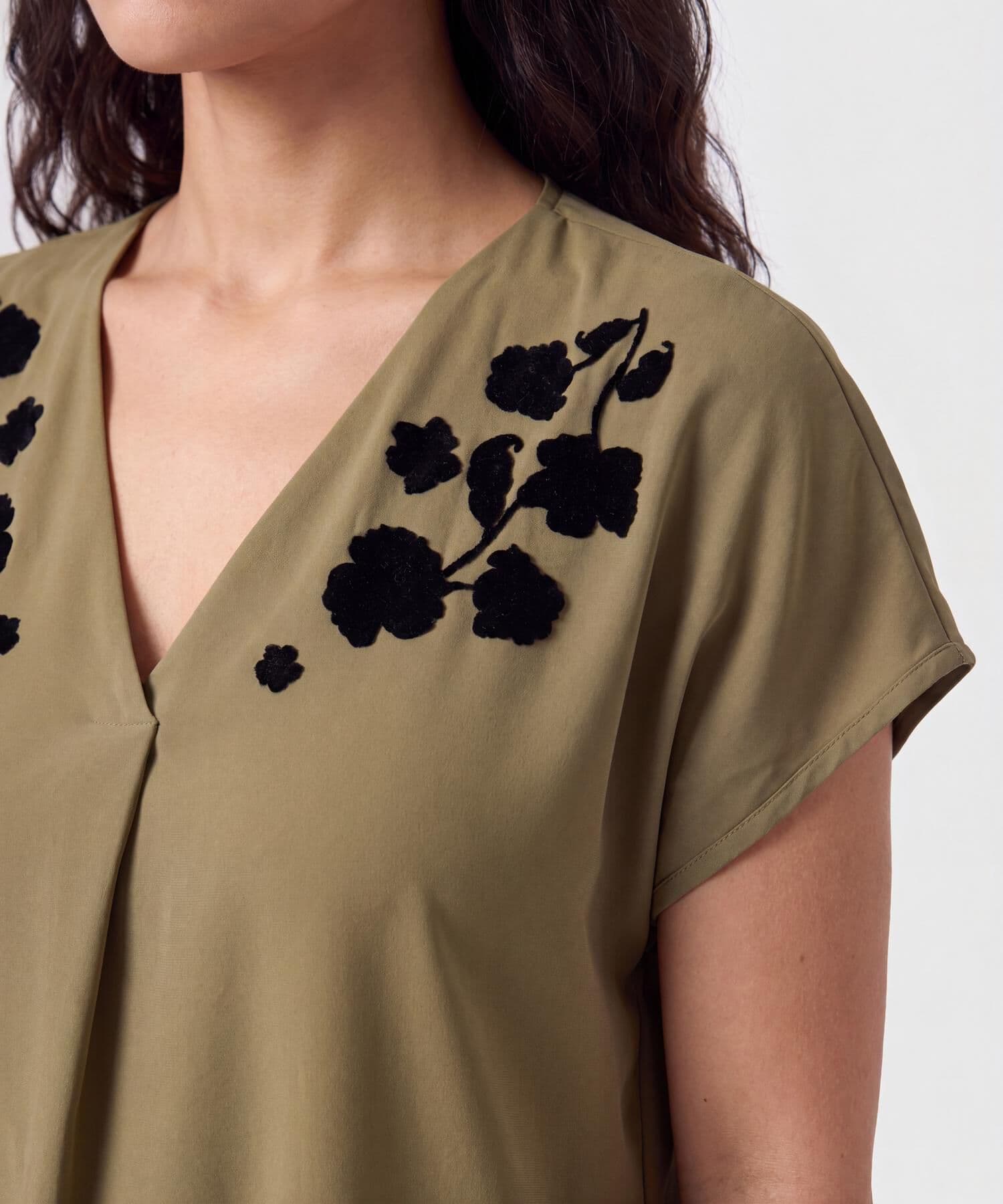 Blusa Oliva Edición Lino verde oliva para mujer, vista 3