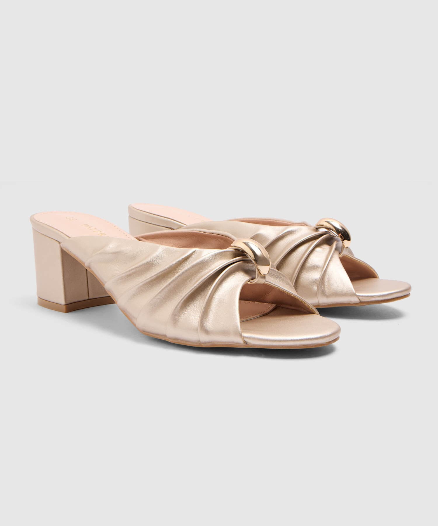 Sandalia Ámbar Edición Lino dorado para mujer, vista 2
