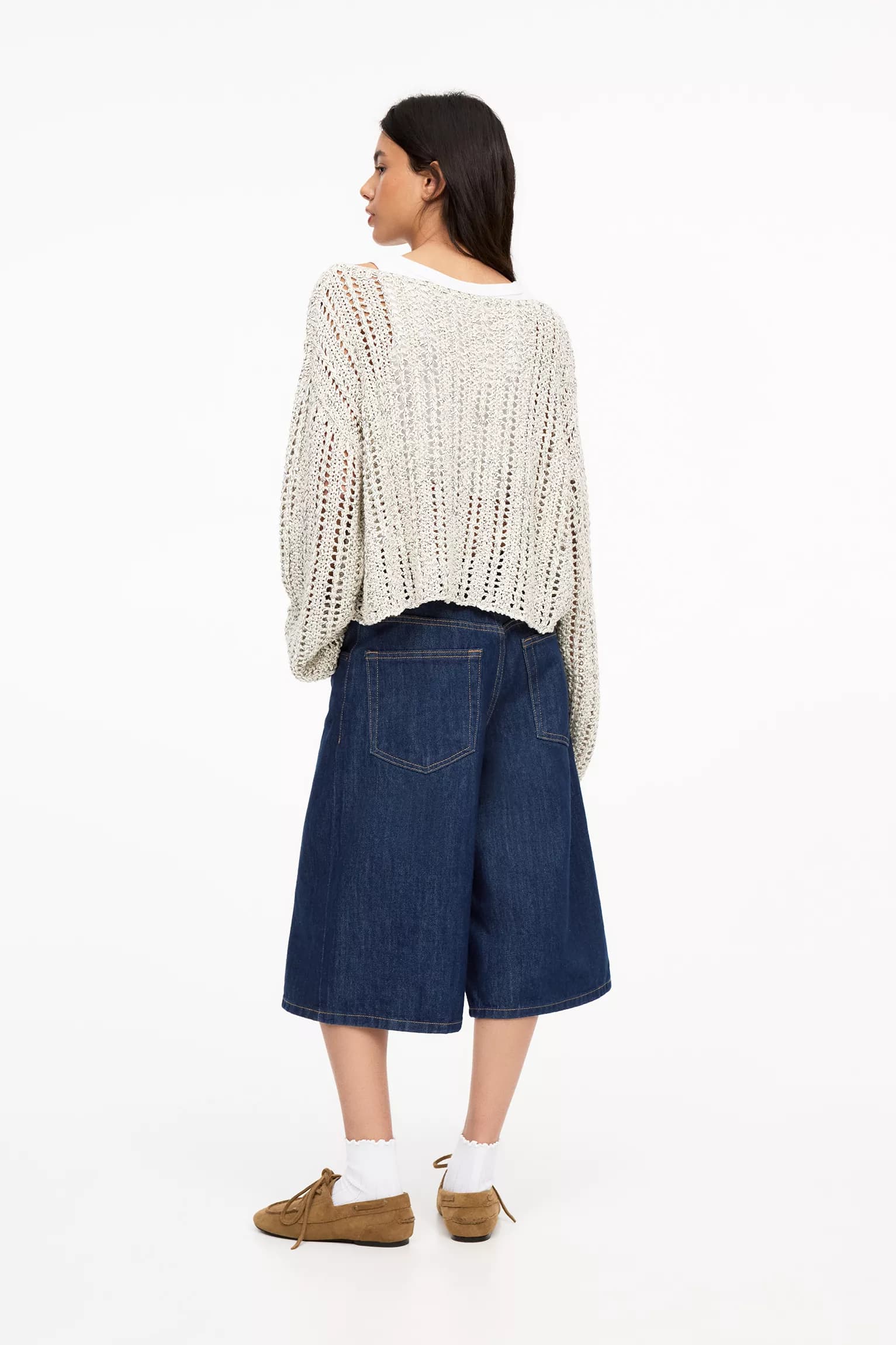 Buzo Carmín Edición Lino café para mujer, vista 2