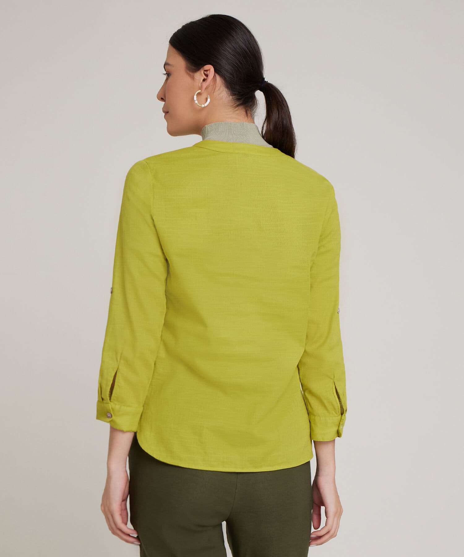 Blusa Elisa Edición Lino verde oliva para mujer, vista 3