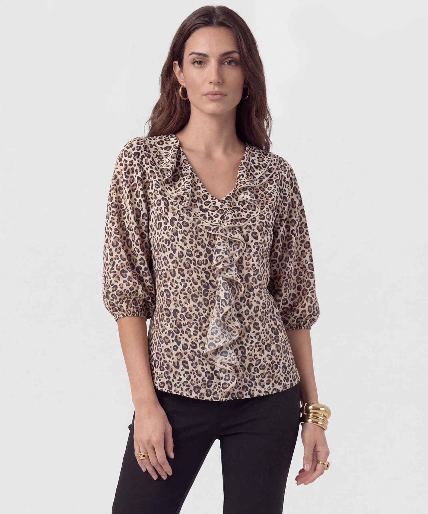 Blusa Emilia Minimalista café para mujer, vista principal