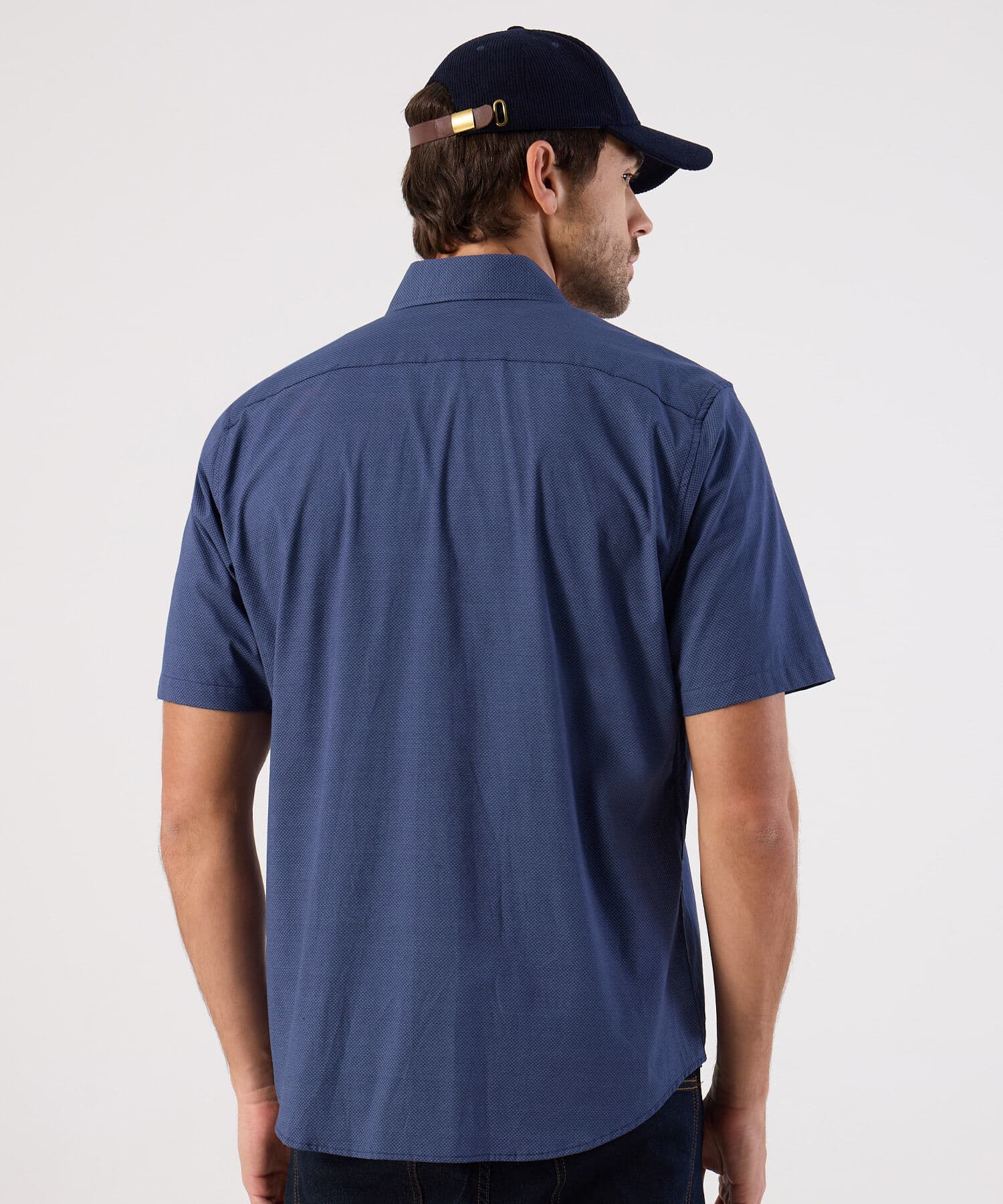 Camisa Orquídea Minimalista azul marino para hombre, vista 4