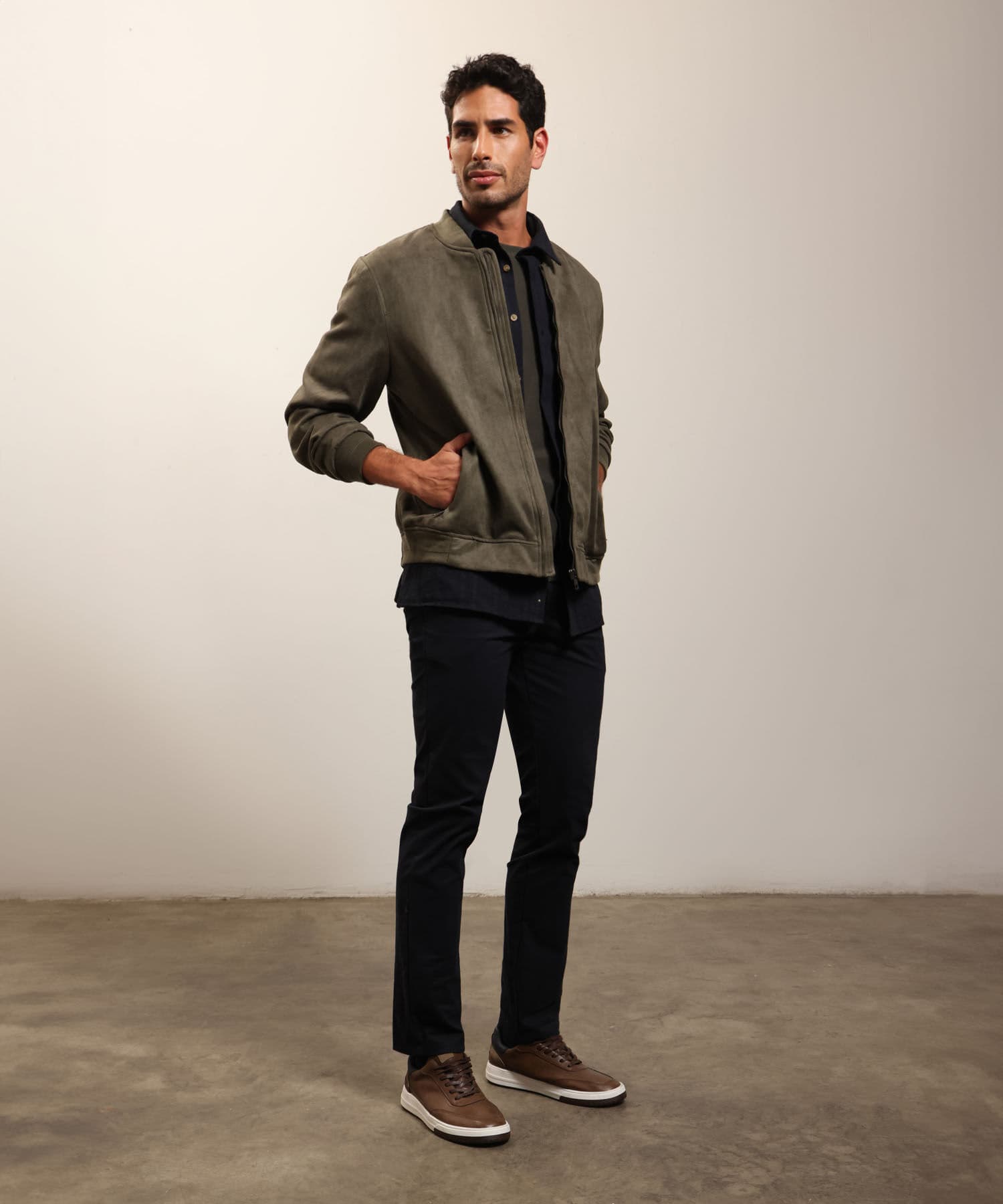 Pantalón Celeste Suave azul marino para hombre, vista 2