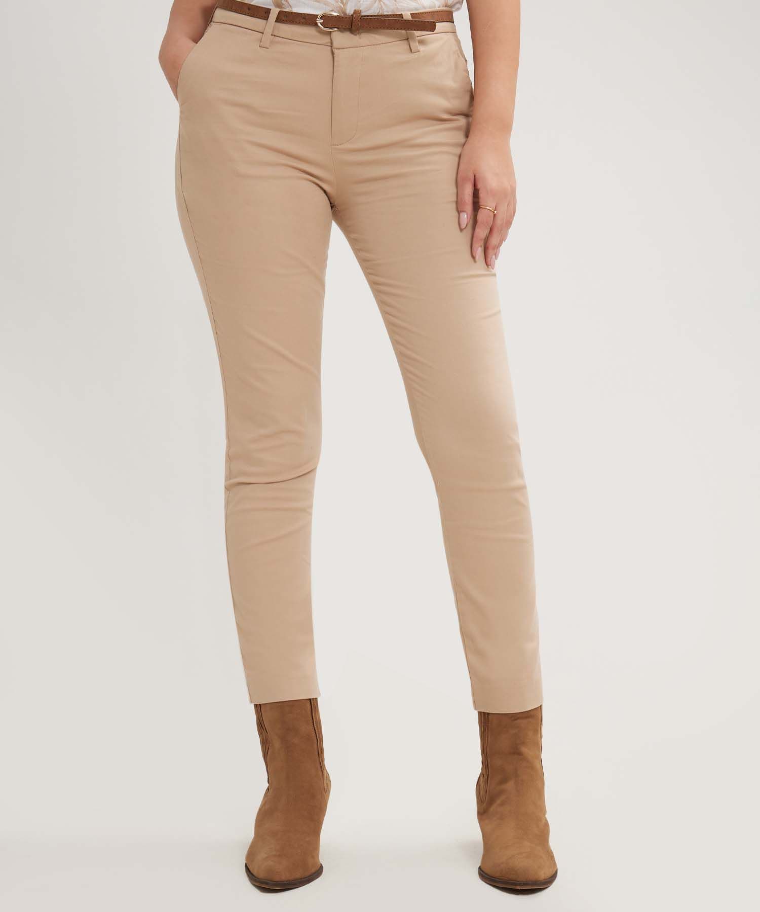Pantalón Encanto Esencial café para mujer, vista principal