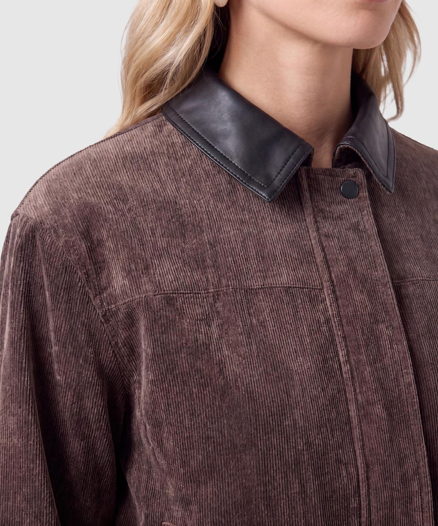 Chaqueta Valentina Suave café para mujer, vista 3