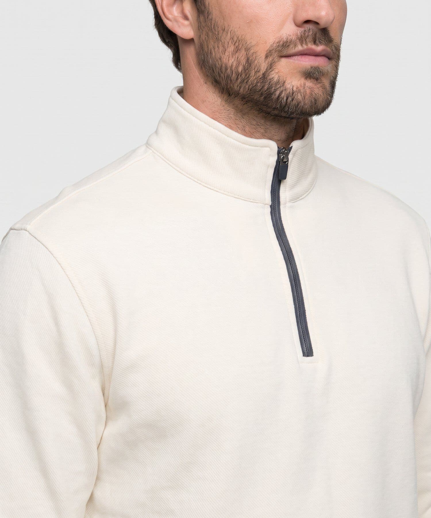 Buzo Orquídea Texturizado mostaza para hombre, vista 3