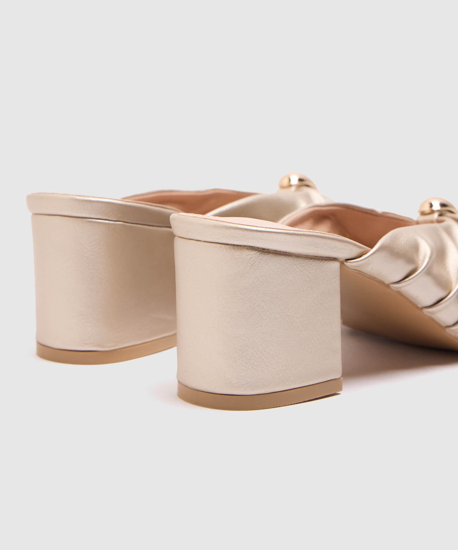 Sandalia Ámbar Edición Lino dorado para mujer, vista 4