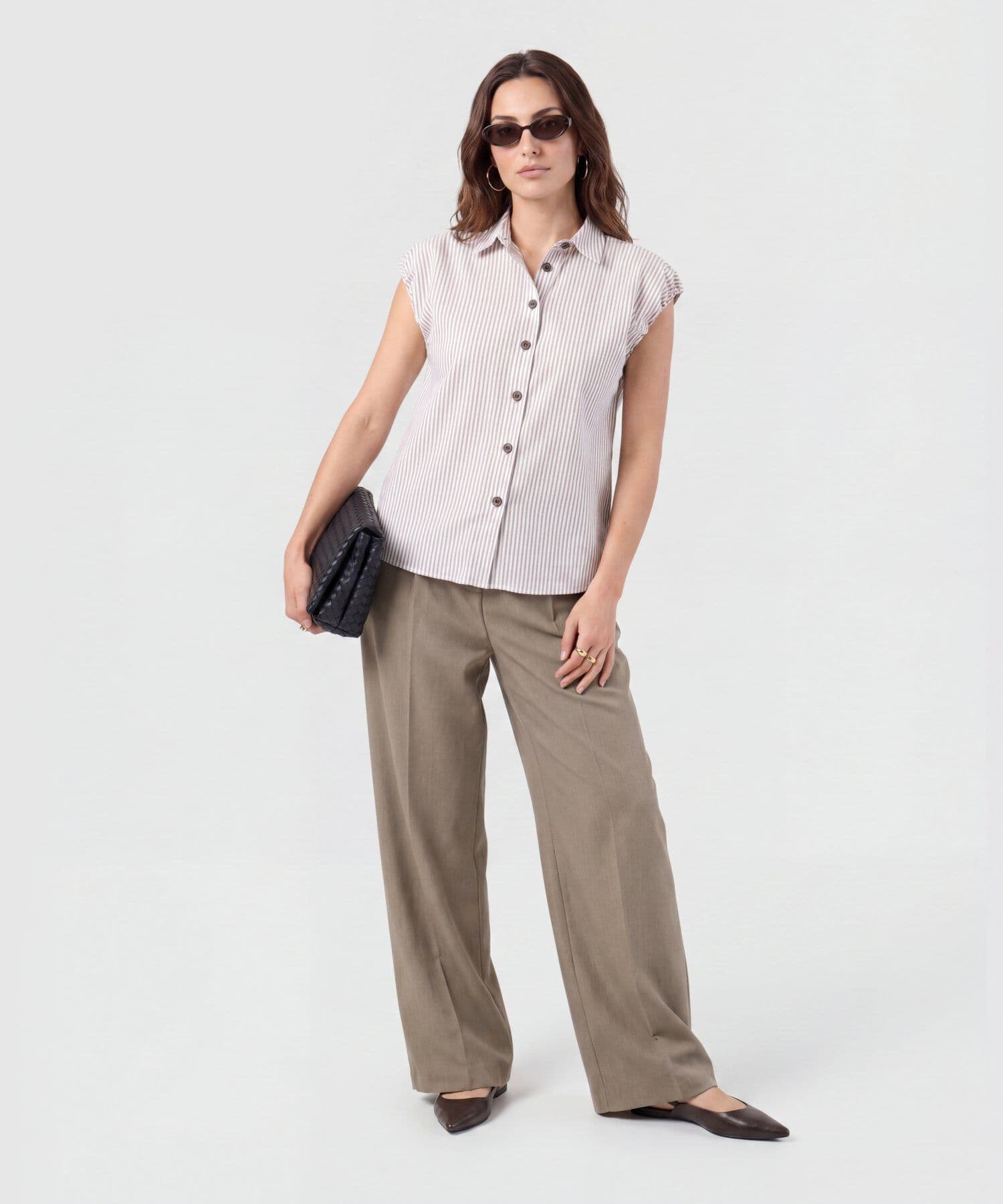 Camisa Cauce Texturizado café para mujer, vista 2