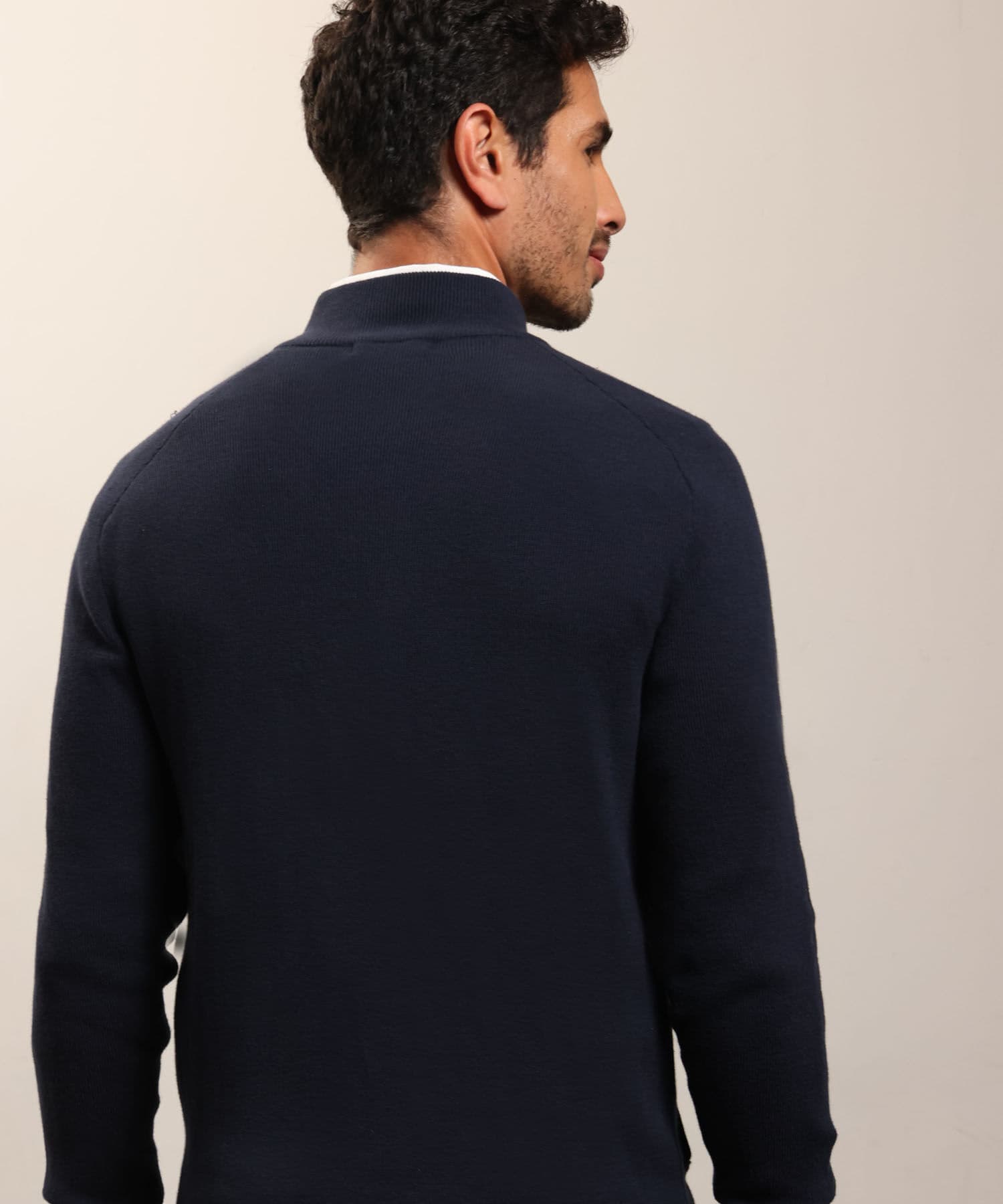 Buzo Emilia Urbano azul marino para hombre, vista 4